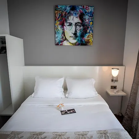 Le Manoir Hotel, Bw Signature Collection 3*