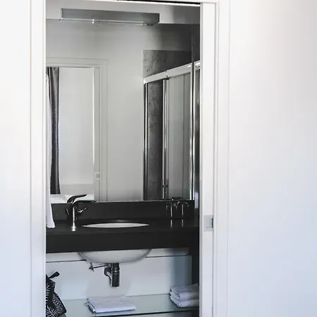 Le Manoir La Rochelle (Charente-Maritime)