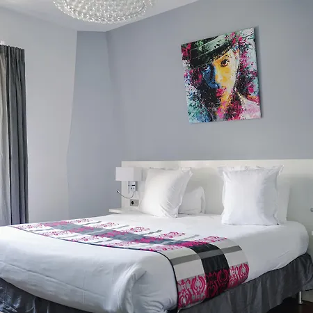 Отель Le Manoir Hotel, Bw Signature Collection 3*