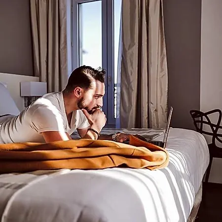 Le Manoir Hotel, Bw Signature Collection Отель 3*
