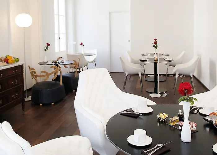 Le Manoir La Rochelle (Charente-Maritime)